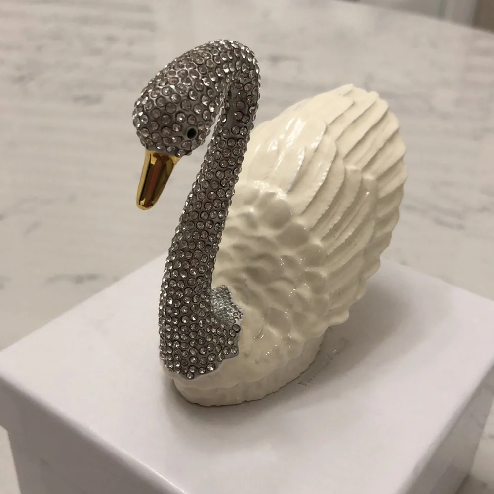 Swan Crystal trinket box